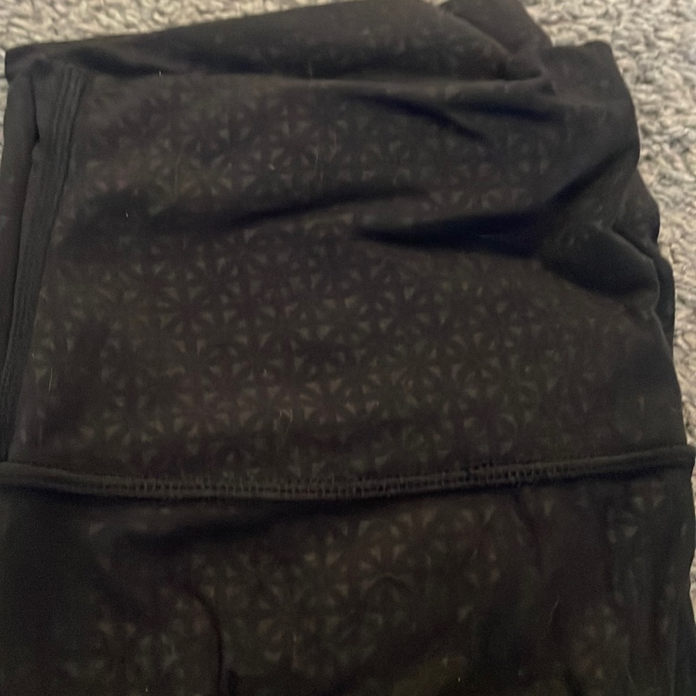 Lululemon keyhole legging 28’